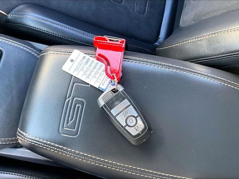 Used 2022 Ford Mustang Mach-E GT image 32