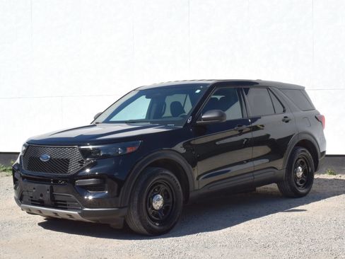 Used 2025 Ford Explorer 4WD Police Interceptor w/ Ready For The Road Package image 8