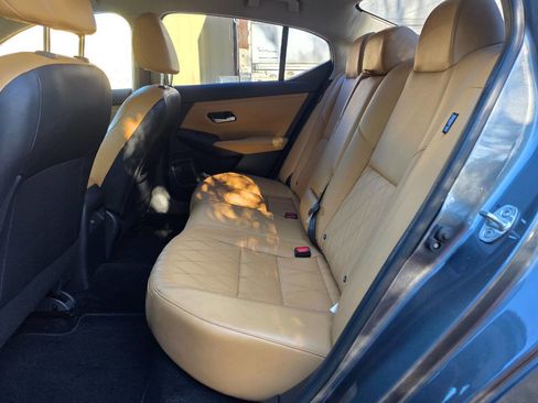 Used 2021 Nissan Sentra SV w/ SV Premium Package image 26