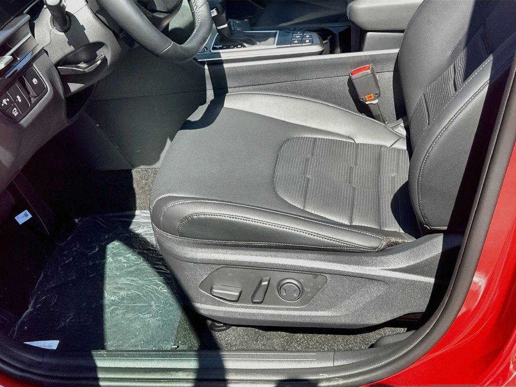New 2027 Kia Sportage SX FWD image 20