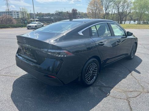 New 2026 Nissan Sentra SV w/ SV Convenience Package FWD image 5