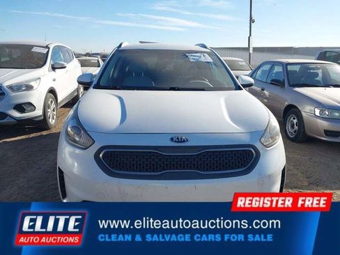 Used 2019 Kia Niro LX image 25
