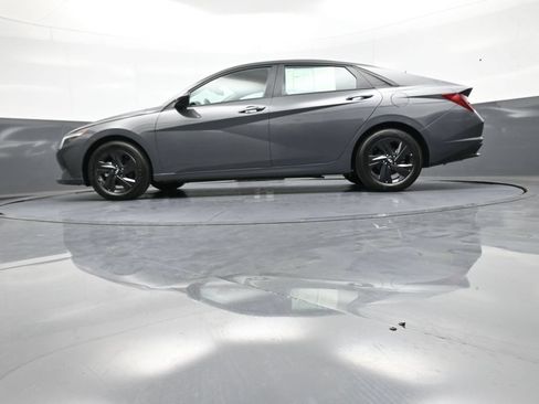 Certified 2023 Hyundai Elantra SEL FWD image 32