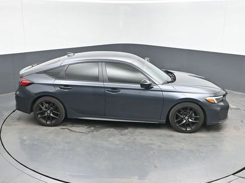 Used 2025 Honda Civic Sport image 25