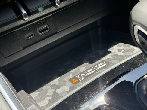 New 2026 GMC Canyon AT4 w/ AT4 Premium Package AWD/4WD image 29