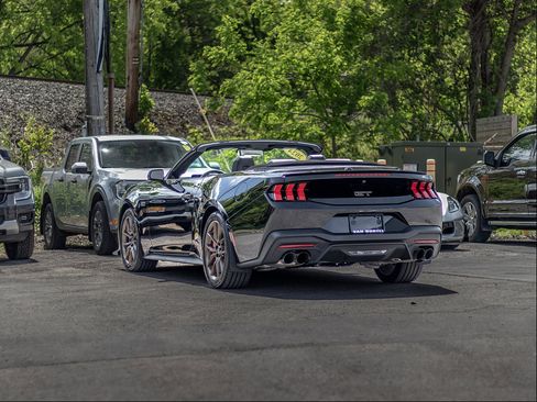 Certified 2024 Ford Mustang GT Premium RWD image 7