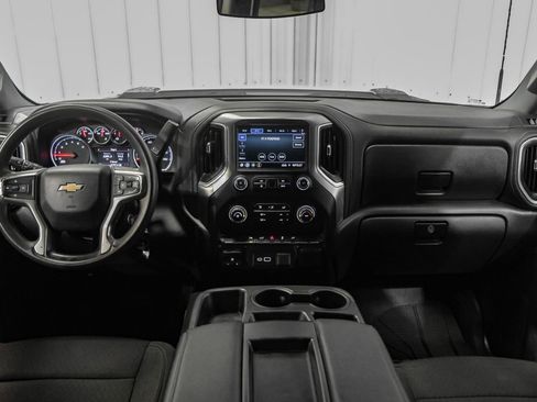 Used 2022 Chevrolet Silverado 2500 LT AWD/4WD image 14