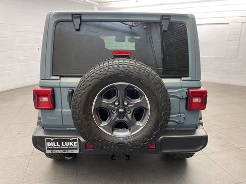 Certified 2024 Jeep Wrangler Sahara w/ Technology Group image 6