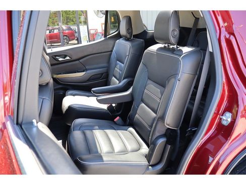 Used 2018 GMC Acadia Denali w/ LPO, Protection Package AWD/4WD image 12