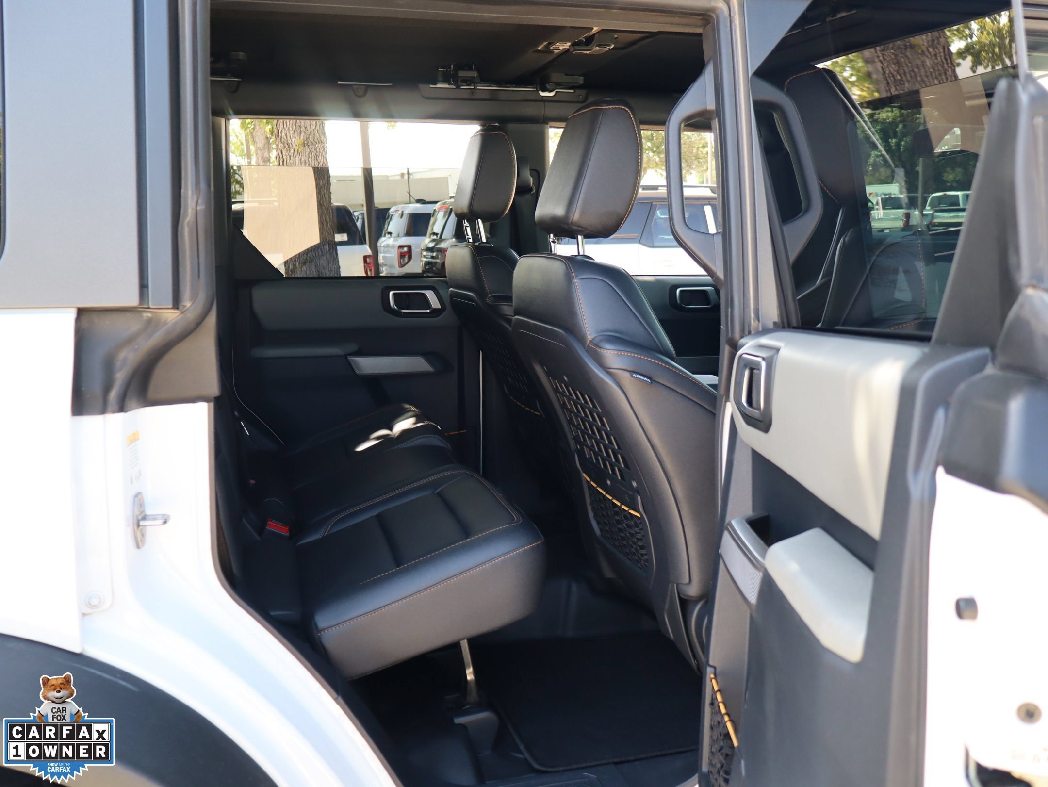 Used 2023 Ford Bronco Badlands w/ Sasquatch Package AWD/4WD image 27