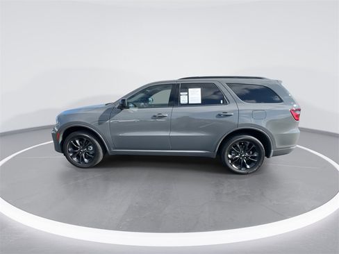 Used 2025 Dodge Durango GT w/ Blacktop Package image 5