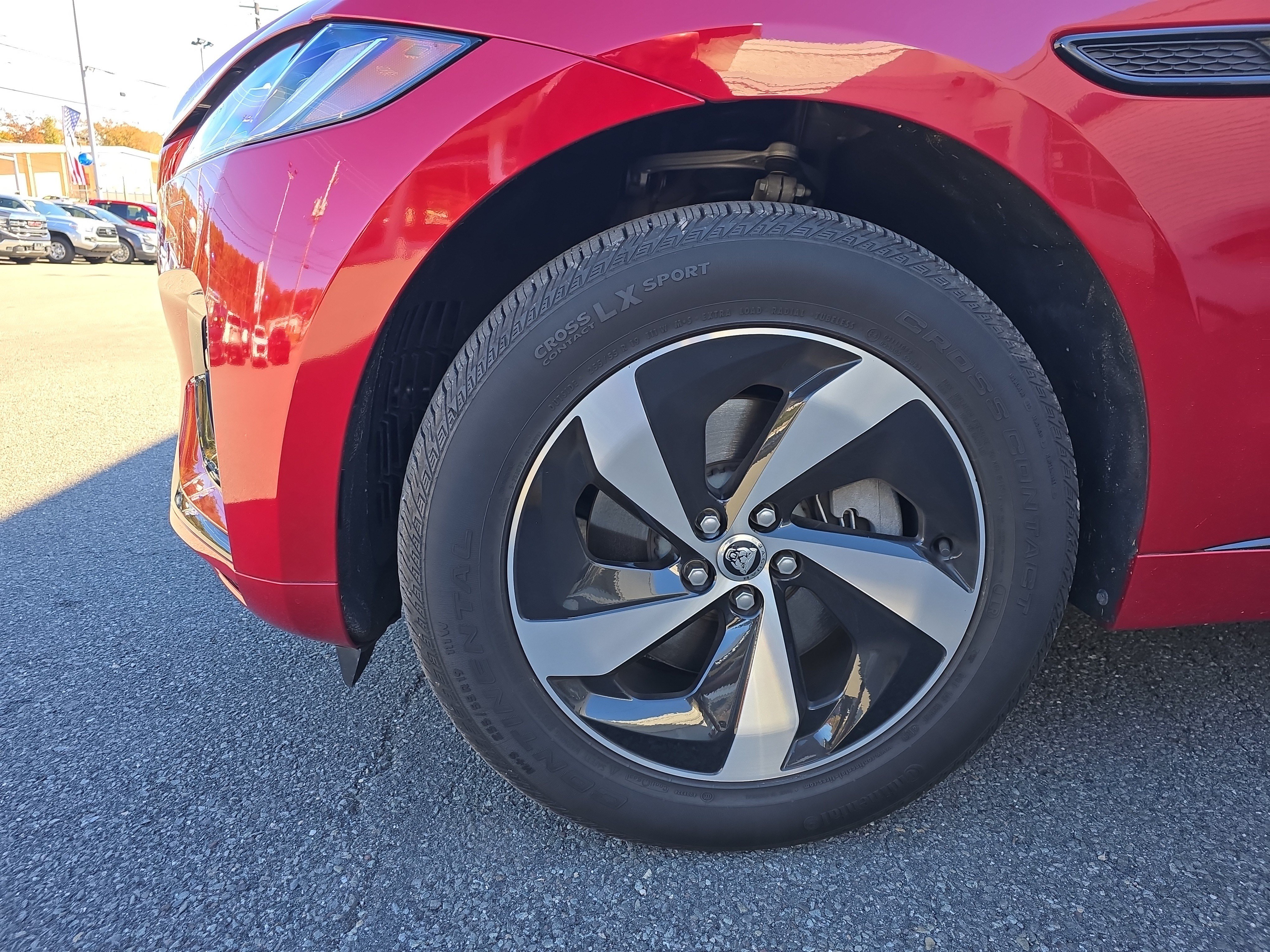 Used 2025 Jaguar F-PACE R-Dynamic S AWD/4WD image 7