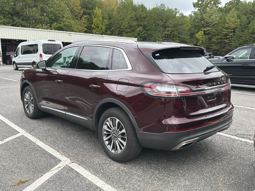 Used 2023 Lincoln Nautilus AWD w/ Premium Package image 5