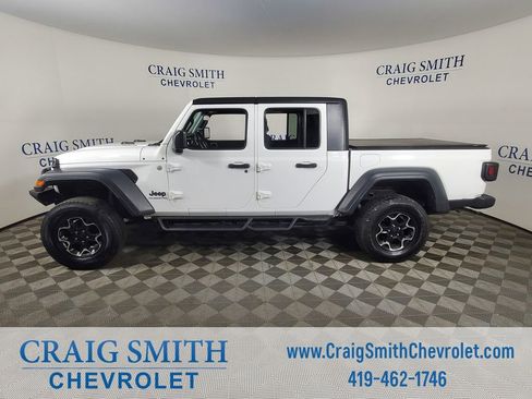 Used 2020 Jeep Gladiator Sport w/ Quick Order Package 24S image 2