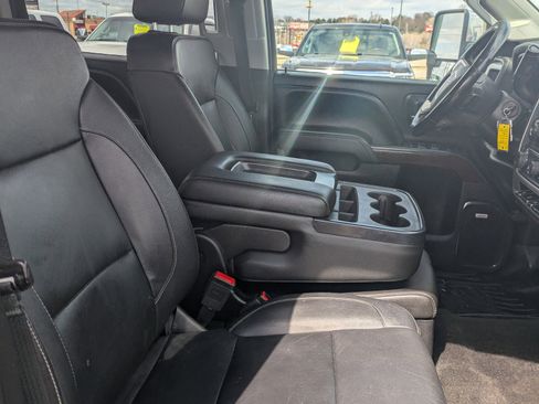 Used 2018 GMC Sierra 2500 SLT w/ Duramax Plus Package image 14