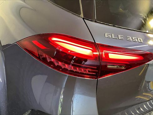 New 2026 Mercedes-Benz GLE 350 4MATIC image 5