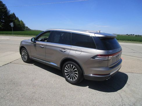 Used 2020 Lincoln Aviator Reserve w/ Equipment Group 201A AWD/4WD image 4