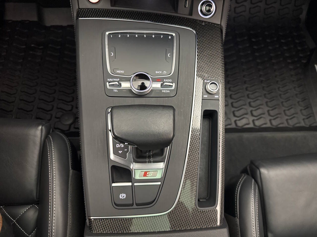 Used 2020 Audi SQ5 Premium Plus w/ Premium Plus Package AWD/4WD image 18