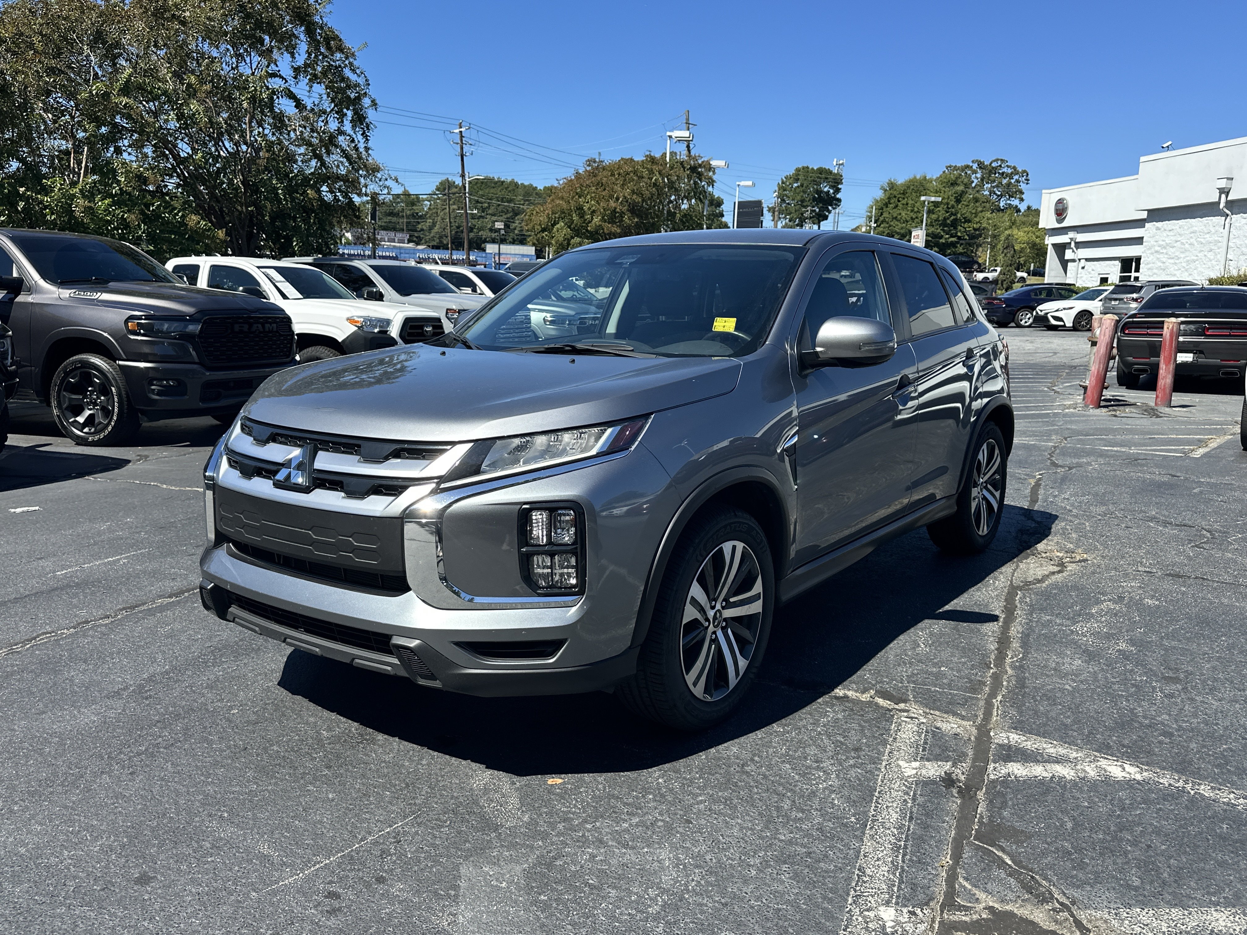Used 2024 Mitsubishi Outlander Sport SE AWD/4WD image 5