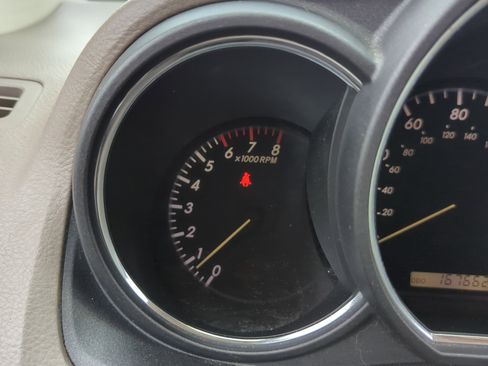 Used 2005 Lexus RX 330 image 8