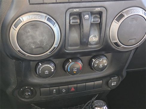 Used 2013 Jeep Wrangler Sport image 19