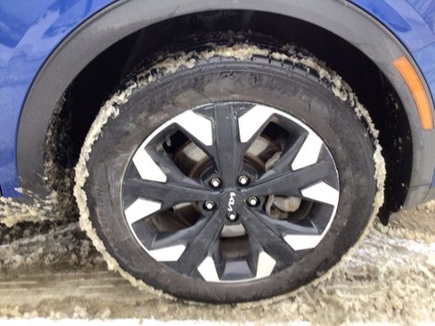 Used 2023 Kia Sportage X-Line w/ X-Line Premium Package image 7