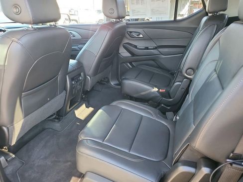 Certified 2020 Chevrolet Traverse LT w/ LT Premium Package image 17