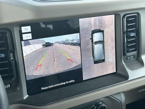 Used 2024 Ford Bronco Wildtrak AWD/4WD image 29