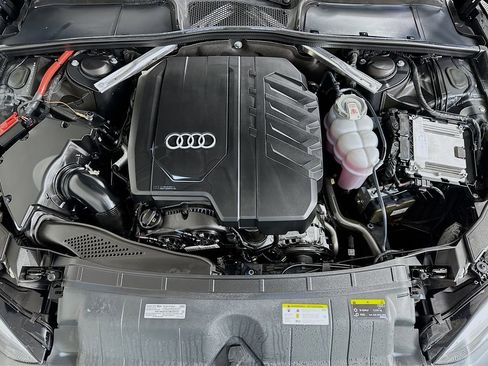 Used 2022 Audi A5 2.0T Premium Plus w/ Premium Plus AWD/4WD image 30