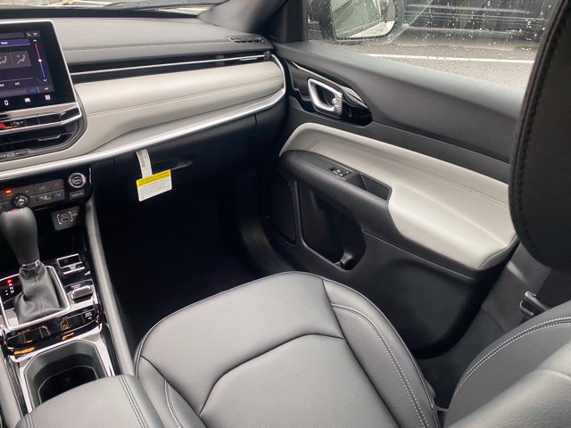 New 2026 Jeep Compass Limited AWD/4WD image 34