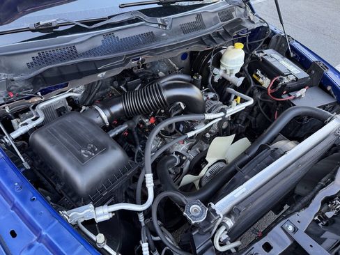 Used 2014 RAM 1500 Express RWD image 20