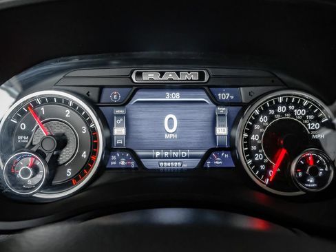 Used 2023 RAM 2500 Laramie AWD/4WD image 19