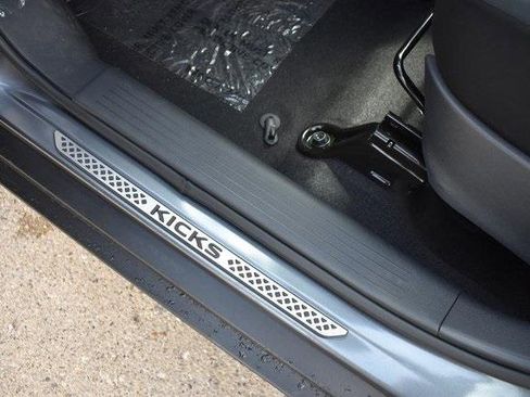 New 2025 Nissan Kicks Play S image 13