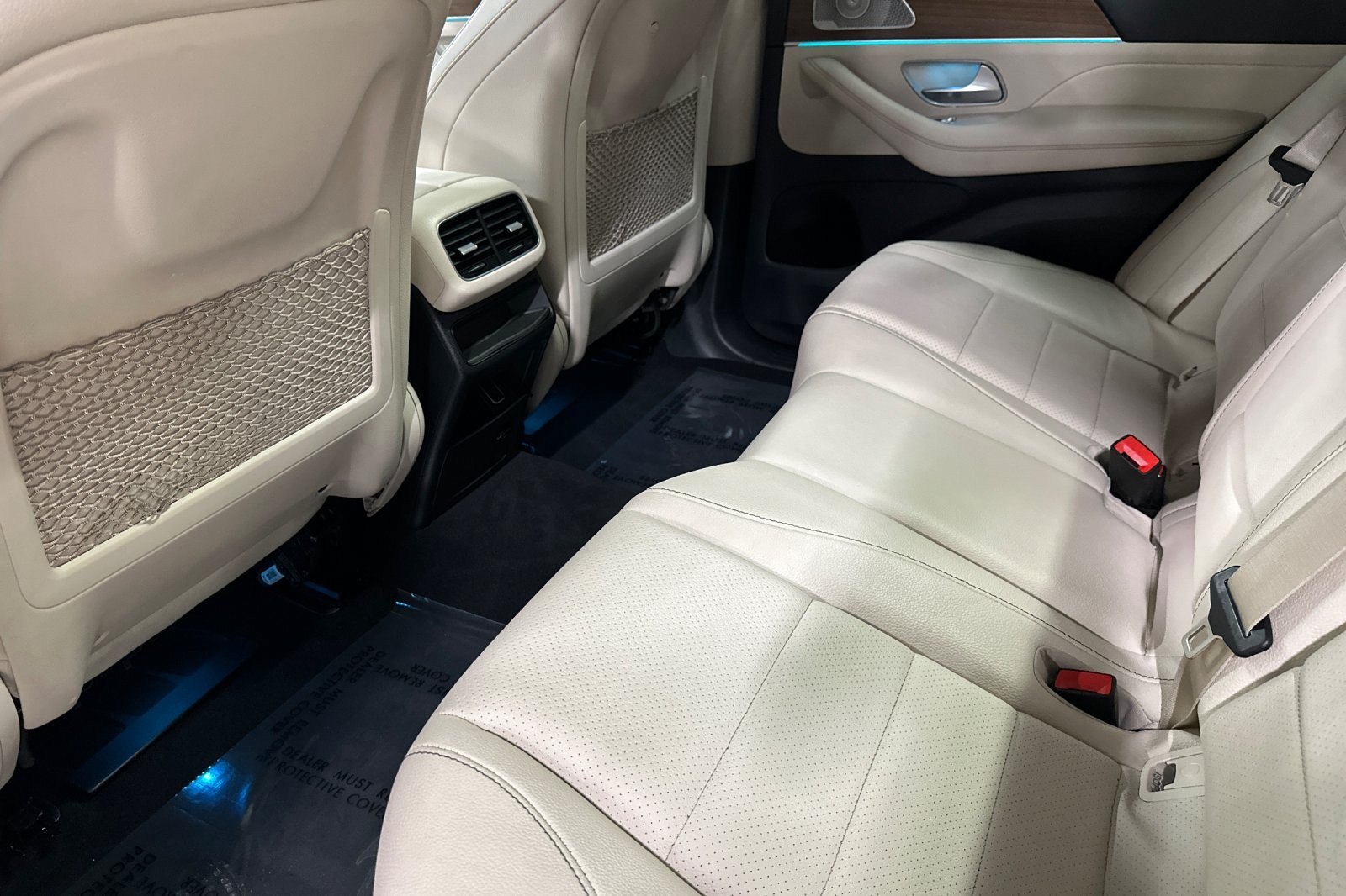Used 2023 Mercedes-Benz GLE 450 4MATIC w/ AMG Line Exterior image 11