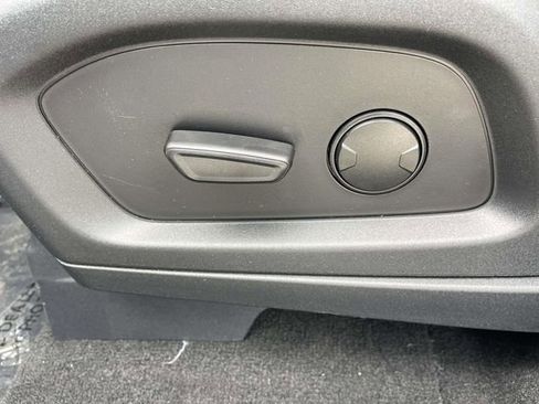 New 2026 Ford Explorer Active RWD image 17