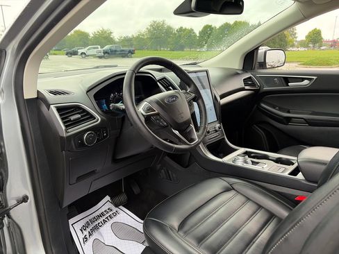 Used 2024 Ford Edge SEL w/ Convenience Package AWD/4WD image 14