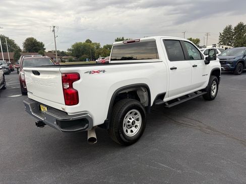Used 2024 Chevrolet Silverado 3500 W/T image 5