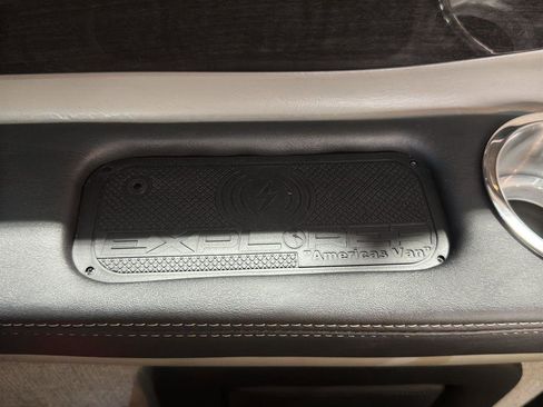 New 2025 GMC Savana 2500 image 27