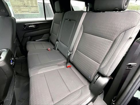 New 2026 Chevrolet Tahoe LS image 10