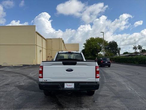 Used 2022 Ford F150 XL w/ Trailer Tow Package RWD image 4