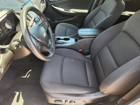 Used 2024 Chevrolet Malibu LT FWD image 12