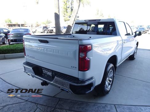 Certified 2020 Chevrolet Silverado 1500 LTZ w/ LTZ Plus Package AWD/4WD image 8
