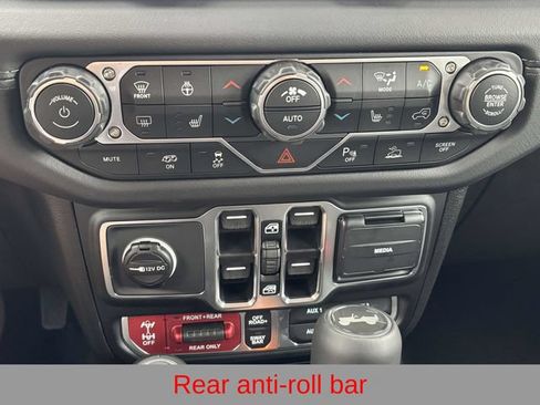 New 2026 Jeep Wrangler Unlimited Rubicon 392 w/ Quick Order Package 27X Moab AWD/4WD image 25