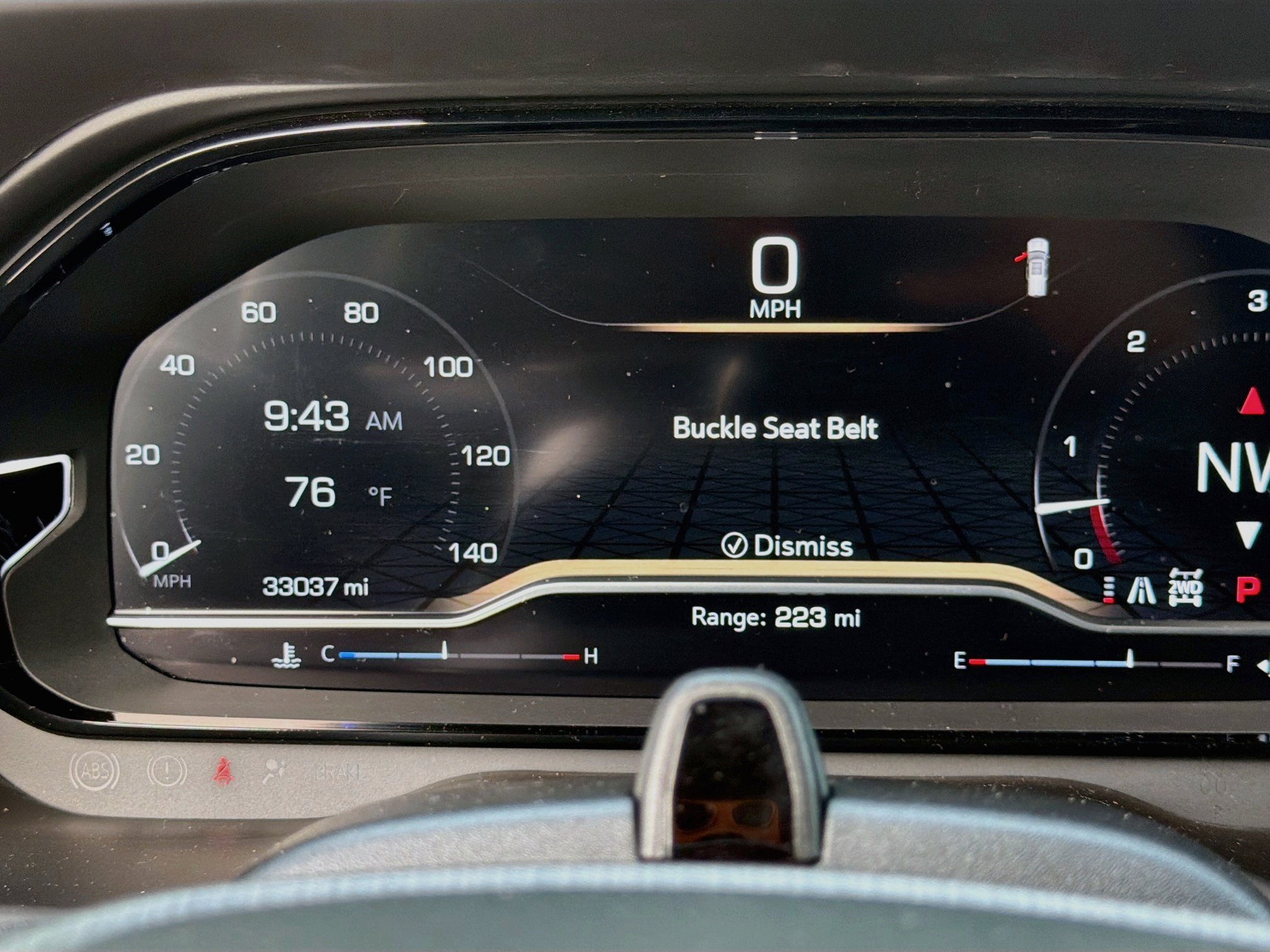 Used 2023 GMC Yukon Denali Ultimate AWD/4WD image 12