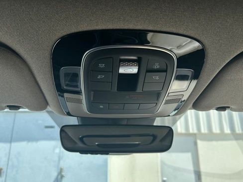 Used 2021 Hyundai Santa Fe Limited image 34