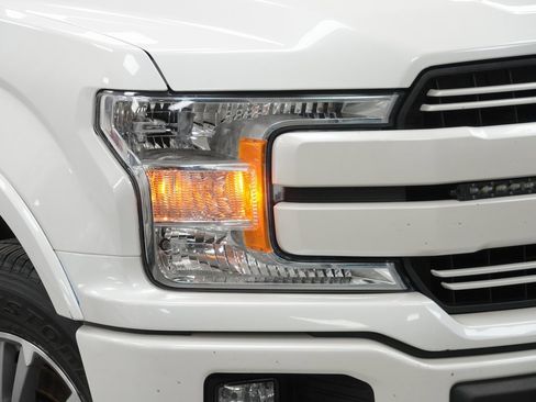 Used 2019 Ford F150 Lariat w/ Trailer Tow Package image 6