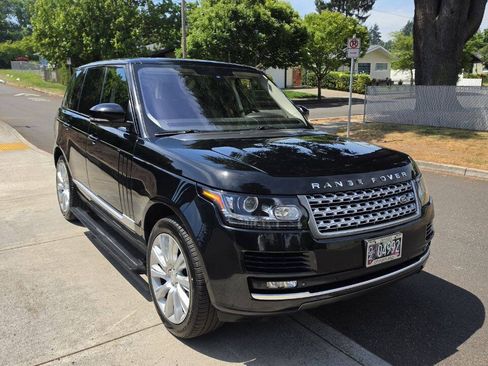 Used 2014 Land Rover Range Rover Supercharged AWD/4WD image 3