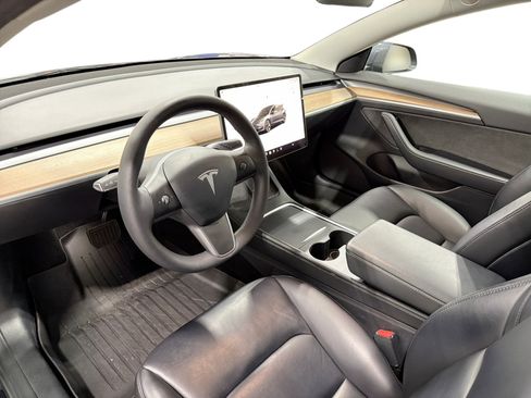 Certified 2022 Tesla Model 3 Long Range AWD/4WD image 9