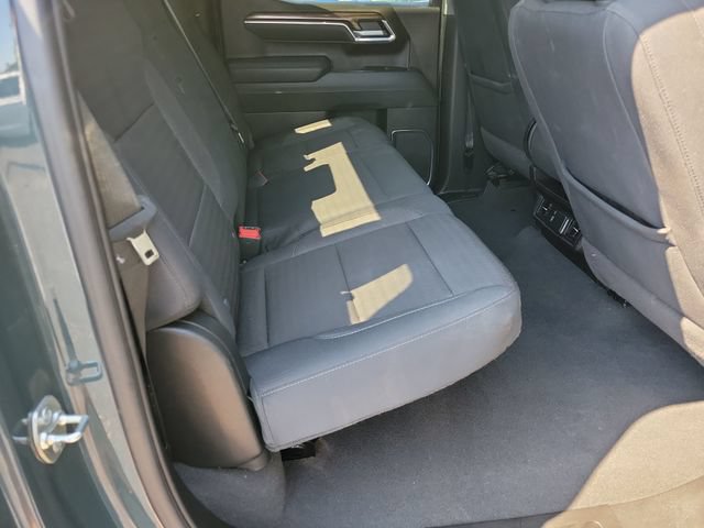 Used 2025 Chevrolet Silverado 1500 LT RWD image 18