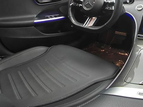 Used 2023 Mercedes-Benz C 300 Sedan image 12